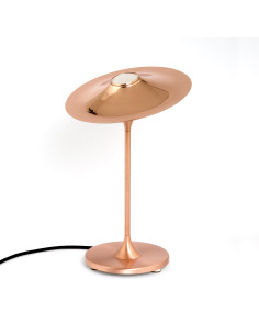 Lampe à poser design Skew en cuivre au design chic et élégant