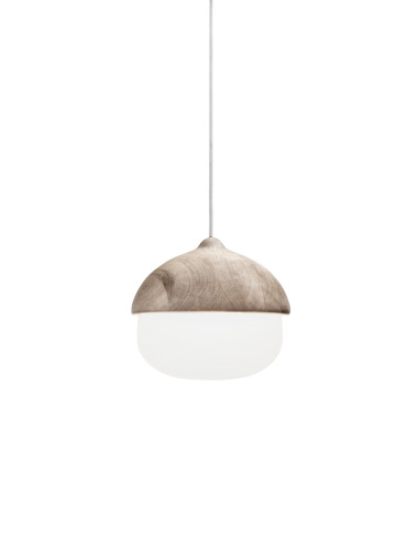 Suspension en bois et verre soufflé Terho Lamp M au design scandinave