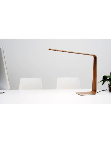 Lampe à poser tactile en bois Led 4 au design scandinave et minimaliste