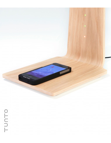 Lampe à poser tactile et station de charge pour smartphone en bois Led 8 au design scandinave et minimaliste