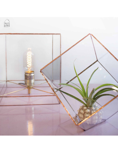 Lampe à poser géométrique grande Lou au design minimaliste et vintage