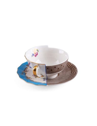 Tasse à thé hybride Kerma en porcelaine par CTRLZACK x Seletti