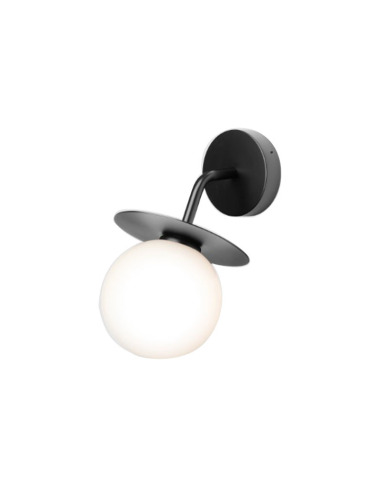 Applique extérieure Liila base en métal avec abat-jour en verre Opal blanc au design contemporain par Sofie Refer x Nuura