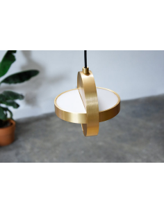 Suspension design PLUS laiton en aluminium anodisé par NOCC X Eno studio 2
